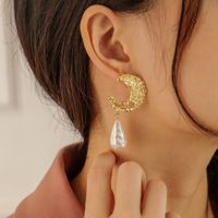 Baroque Water Drop Moon Pearl Alloy Earrings Wholesale main image 3