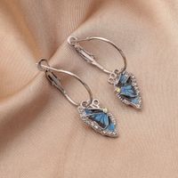 Retro Oil Drop Butterfly Shaped Inlaid Zircon Alloy Ear Buckle main image 5