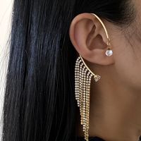 Clips De Oreja De Diamantes De Borla Asimétrica Larga De Moda Sin Agujeros Para Las Orejas sku image 2