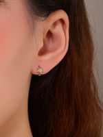 Simple Copper Micro-inlaid Zircon Star Geometric Hoop Earrings main image 3