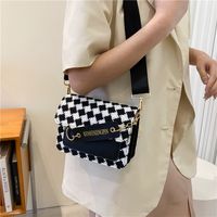 Spring New Women's Fashion Woolen One-shoulder Small Square Bag 18*14*7cm main image 3