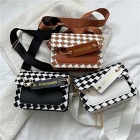 Spring New Women's Fashion Woolen One-shoulder Small Square Bag 18*14*7cm main image 5