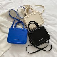 New Fashion Solid Color Portable Square One-shoulder Messenger Bag19.5*16.5*6.5cm main image 5