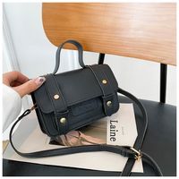 New Messenger Women's Solid Color Double Metal Buckle Bag 18*12.5*6cm sku image 1