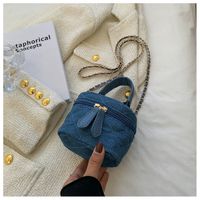 رسول جديد أزياء محمولة الماس سلسلة الكتف أحمر الشفاه Bag12 * 11.5 * 8.5cm sku image 1