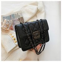 Fashion Chain Bag Women's Spring New Solid Color Small Square Bag 19.5*14.5*7cm sku image 2