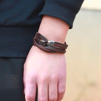 Bracelet D&#39;accessoires En Alliage De Cuir Rétro Multicouche En Cuir De Mode main image 5