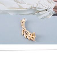 Fashion Geometric Shape Contrast Color Inlaid Pearls Alloy Stud Earrings main image 6