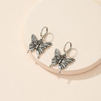 Retro Distressed Butterfly Simple Fashion Alloy Earrings Jewelry Female main image 5