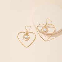 Fashion Heart-shaped New Pendant Retro Earrings main image 4