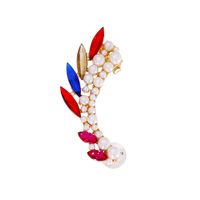 Fashion Geometric Shape Contrast Color Inlaid Pearls Alloy Stud Earrings sku image 1