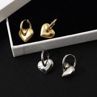 Solid Heart Earrings Female Glossy 18k Gold Titanium Steel Earrings main image 4