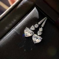Simple Heart-shaped Copper-plated Platinum Zircon Geometric Earrings main image 3