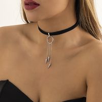 Simple Black Flannel Geometric Ring Clavicle Necklace Wholesale main image 3
