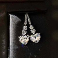 Simple Heart-shaped Copper-plated Platinum Zircon Geometric Earrings sku image 1