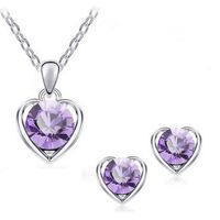 Fashion Simple Crystal Heart Pendent Alloy Necklace Earrings Set main image 5