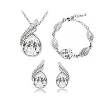 Fashion Floating Crystal Pendant Necklace Earrings Bracelet Three-piece Set main image 3
