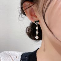 Simple Tassel Long Pearl Heart Asymmetric Earrings main image 5
