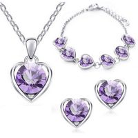 Wholesale Fashion Heart Elements Diamond Bracelet Earrings Necklace Set sku image 4