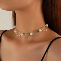 Collier En Alliage De Perles Lumineuses En Forme De Coeur Creux Créatif De Mode main image 3