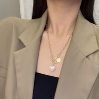Collier En Alliage De Perles Incrustées En Forme De Coeur Géométrique Simple main image 3