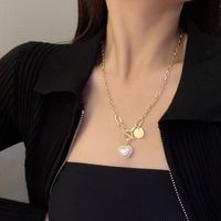 Fashion Simple Geometric Heart-shaped Inlaid Pearl Alloy Necklace sku image 1