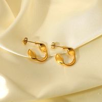 New Fashion Simple 18k Gold Plated Stainless Steel Mobius Hoop Earrings Stud main image 2