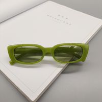 Fashion Geometric Transparent Solid Color Square V-shaped Sunglasses Wholesale sku image 3