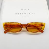 Fashion Geometric Transparent Solid Color Square V-shaped Sunglasses Wholesale sku image 5