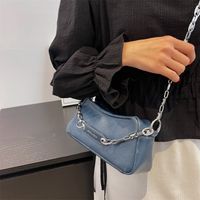 Fashion Pu Women's Chain Large Capacity New Portable Shoulder Messenger Bag 23.5*11*7.5cm main image 3
