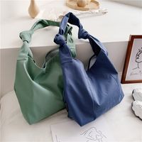 Large Nylon Solid Color Zipper Crossbody Bag main image 3