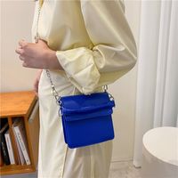 Female Spring New Fashion One Shoulder Messenger Mobile Phone Bag14*14*6cm main image 4