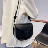 Summer Chain New Fashion Messenger Texture Single-shoulder Saddle Bag20*16.5*9cm main image 5