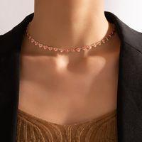 Einfacher Rosa Tropföl-herz-geometrischer Einlagiger Choker main image 1