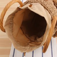 New Hand-carried Hand-woven Flower Pearl Bucket Straw Woven Bag 19*14*12cm main image 5