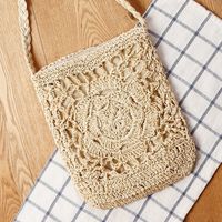 New Seaside Beach Hand-woven Messenger Straw Bag22*26cm sku image 1