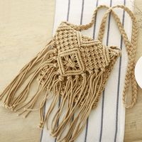 Simple Tassel Messenger Straw Woven Retro One-shoulder Cotton Woven Bag 20*20cm sku image 5