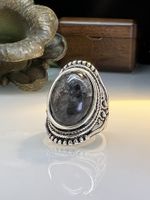 Retro Natural Stone Flash Stone Ring Ethnic Style Carved Exaggerated Ring main image 6