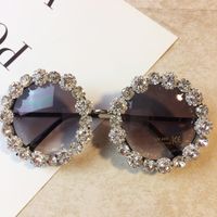 Casual Solid Color Pc Round Frame Diamond Frameless Women's Sunglasses sku image 1