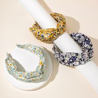 New Fashion Cross Floral Headbands Simple Headbands Wholesale main image 3