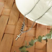 Simple Fine Hollow Chain Cross Necklace Clavicle Chain Titanium Steel Necklace main image 1
