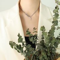 Simple Fine Hollow Chain Cross Necklace Clavicle Chain Titanium Steel Necklace main image 5
