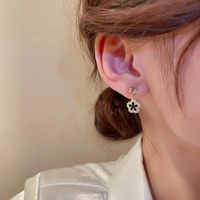 Fashion Diamond Flower Earrings Simple Contrast Color Drop Earrings main image 4