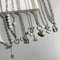 Mode Hohle Herzförmige Perle Schlüsselbeinkette Legierungshalskette main image 3