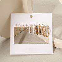Retro Inlaid Pearl Set Of 5 Creative Simple Acrylic Twist Circle Earrings main image 6