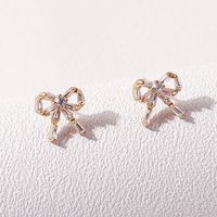New Bow Shape Copper Gold-plated Inlaid Zircon Stud Earrings sku image 2