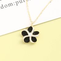 Simple And Classic 925 Sterling Silver Set With Zirconium Flower Necklace sku image 2