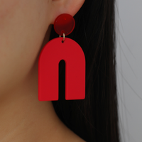 Boucles D'oreilles Pendantes En Forme D'arc Acrylique Géométrique Simple main image 1