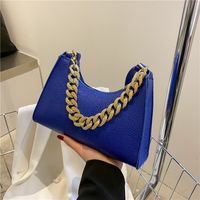 Fashion Chain Handbag Shoulder Rmpit Bag24.5*17*6.5cm main image 3