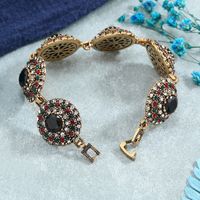Bracelet De Style Ethnique Rétro Avec Coutures Rondes En Diamants main image 3